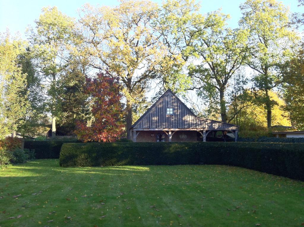 Under Oaks Hotell Westmalle Exteriör bild